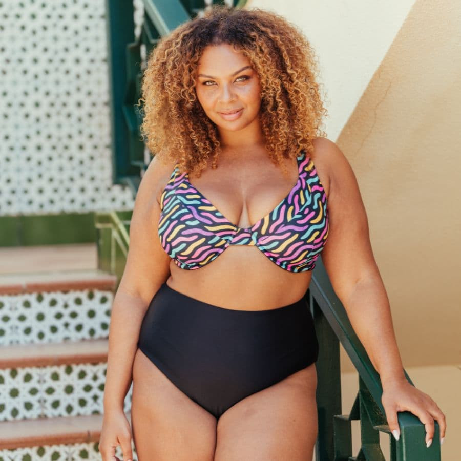 Bikini full briefs, singular swim.